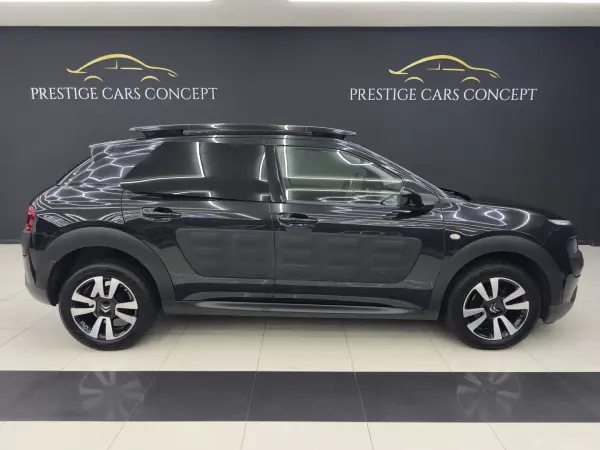 Citroën C4 Cactus 2015 - 10950 EUR, 186687 km - AUTO.MOTO.pt - 186687km - foto 2 de 46