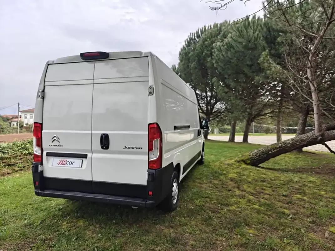 Citroën JUMPER 2.0 Blue Hdi L 2 H 2 2020 - 21490 EUR, 89300 km - AUTO.MOTO.pt - 89300km - foto 11 de 31