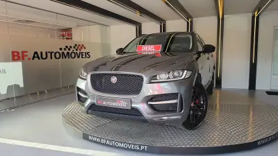 Jaguar F-Pace 2017 - 19500 EUR, 157804 km - 157804km - foto 1 de 74