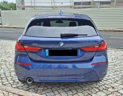 BMW 118 2023 - 24490 EUR, 60000 km - AUTO.MOTO.pt - 60000km - foto 6 de 29
