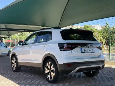 Volkswagen T-Cross 2021 - 18800 EUR, 60157 km - AUTO.MOTO.pt - 60157km - foto 4 de 20