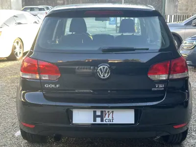 Volkswagen Golf 2010 — photo 4 of 15