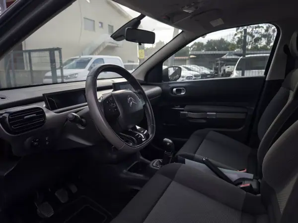 Citroën C4 Cactus 2016 - 12990 EUR, 161000 km - 161000km - foto 15 de 35