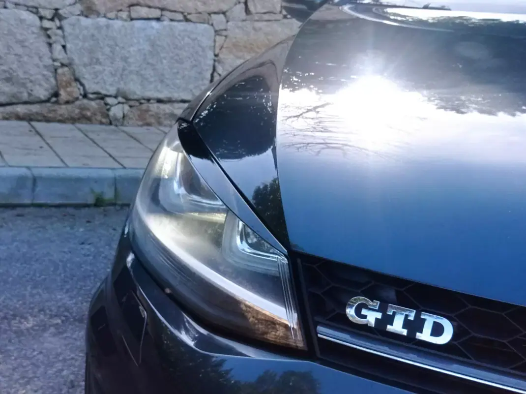 Volkswagen Golf 2013 - 17490 EUR, 214500 km - AUTO.MOTO.pt - 214500km - foto 4 de 17