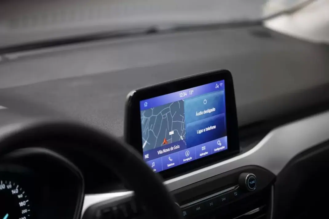 Ford Focus 2021 - 13850 EUR, 196506 km - AUTO.MOTO.pt - 196506km - foto 34 de 42