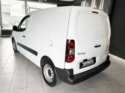 Citroën Berlingo 1.6 BlueHDi L1 Club 3L 2018 - 12600 EUR, 143113 km - AUTO.MOTO.pt - 143113km - foto 4 de 20