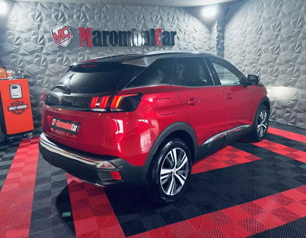 Peugeot 3008 2017 - 15750 EUR, 95179 km - 95179km - foto 4 de 11