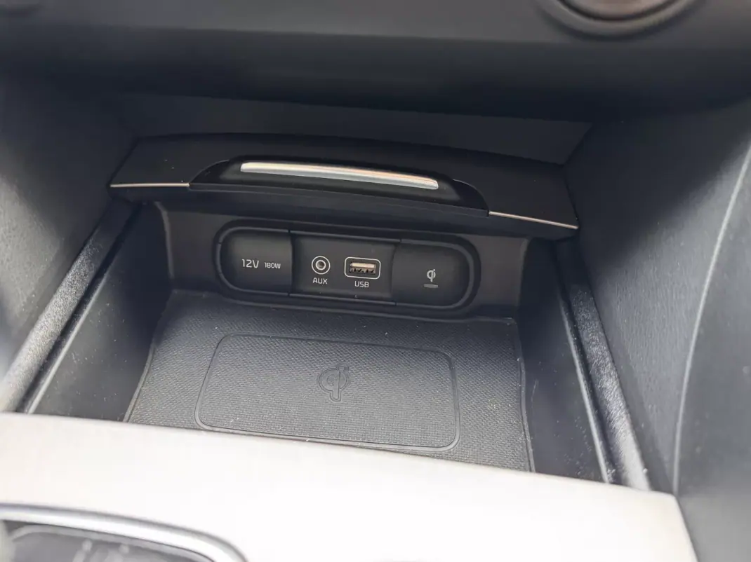 Kia Optima SW 2021 - 19500 EUR, 109915 km - AUTO.MOTO.pt - 109915km - foto 20 de 28