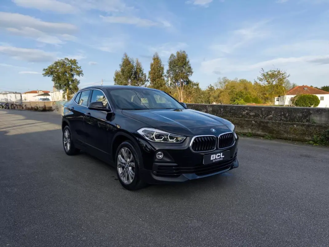 BMW X2 2020 - 23990 EUR, 108000 km - AUTO.MOTO.pt - 108000km - foto 1 de 42
