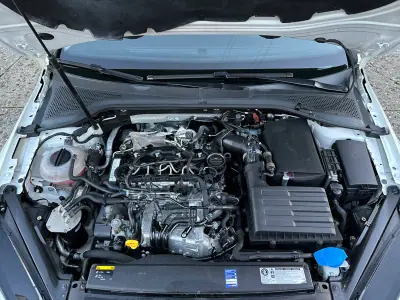 Volkswagen Golf Variant 2015 - 14000 EUR, 161500 km - AUTO.MOTO.pt - 161500km - foto 53 de 55