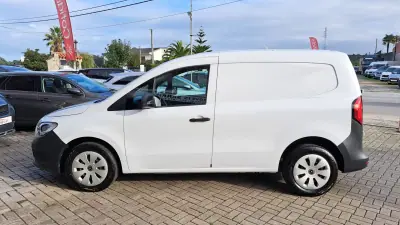 Mercedes-Benz Benz Citan Furgão 110 CDI/27 2025 - 24900 EUR, 20602 km - AUTO.MOTO.pt - 20602km - foto 6 de 34