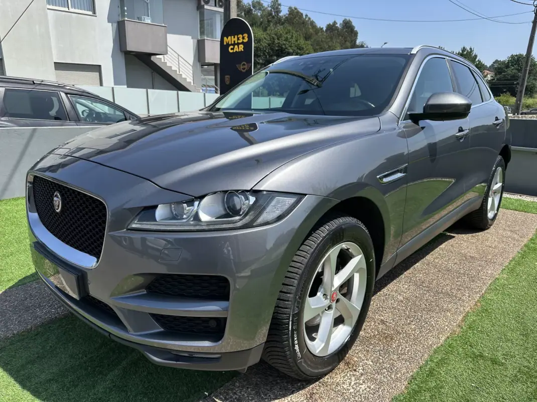 Jaguar F-Pace 2018 - 22500 EUR, 146000 km - 146000km - foto 3 de 69