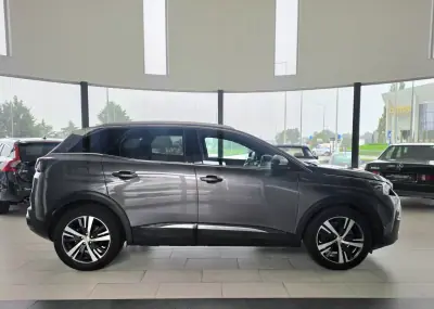Peugeot 3008 2016 - 12990 EUR, 248403 km - 248403km - foto 27 de 28