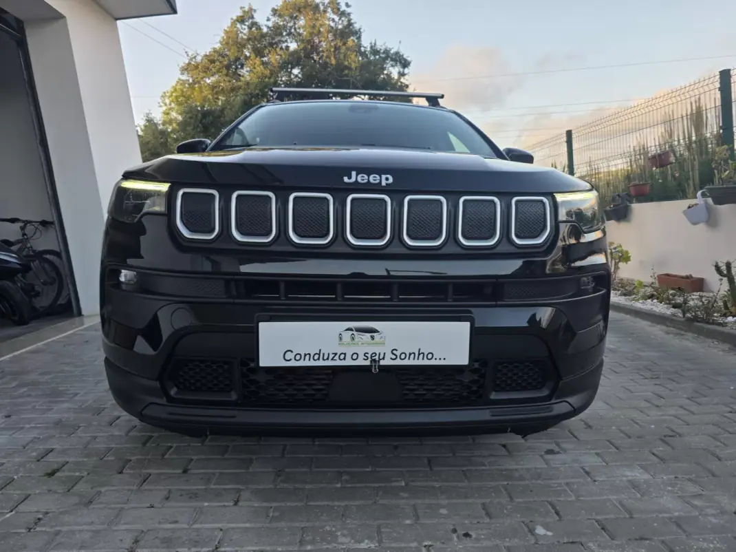 Jeep Compass 2021 - 20900 EUR, 142000 km - AUTO.MOTO.pt - 142000km - foto 3 de 65