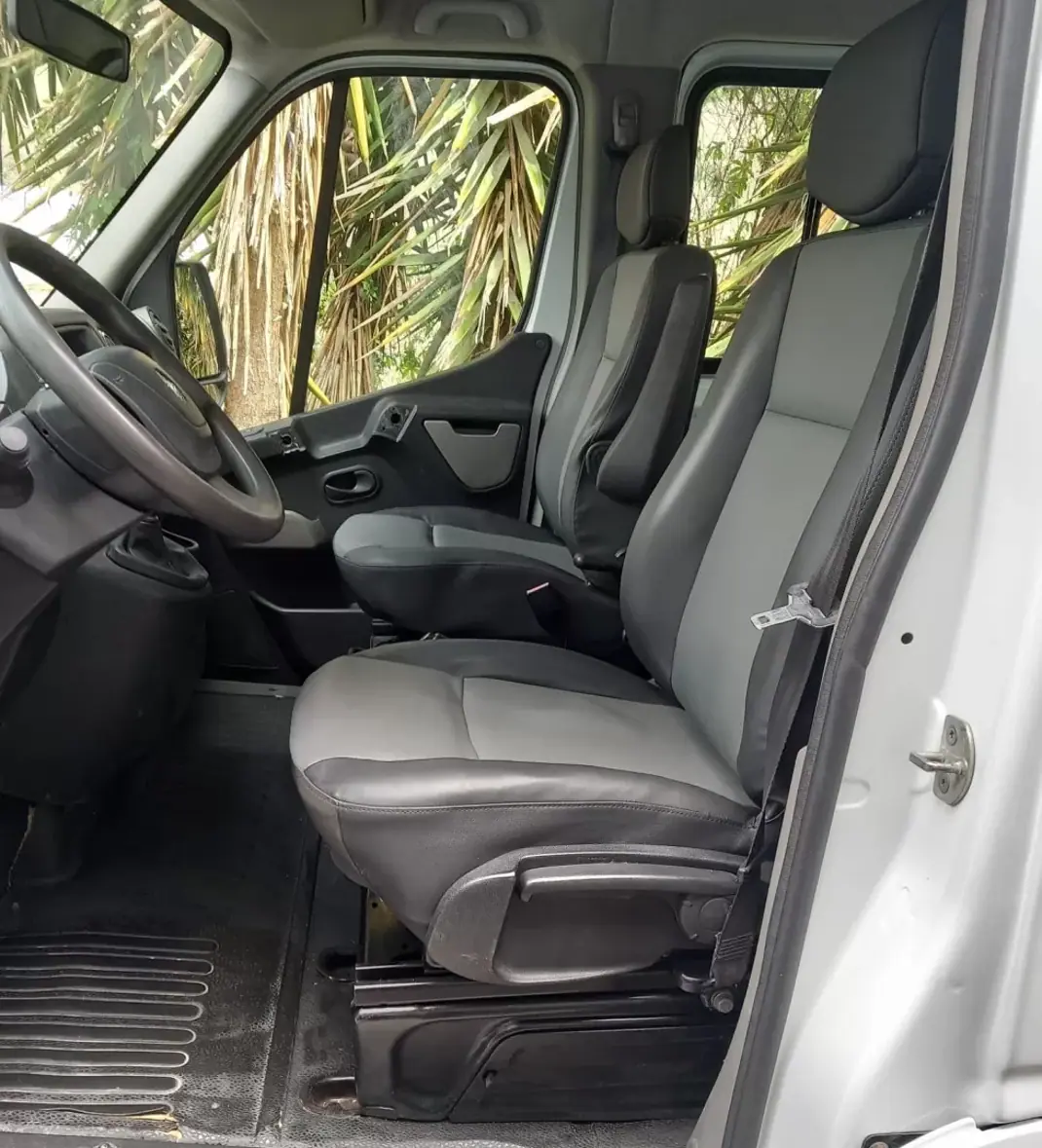 Renault Master 2.3 dCi L2 3.5T RD TP 2016 - 19700 EUR, 126344 km - AUTO.MOTO.pt - 126344km - foto 3 de 15