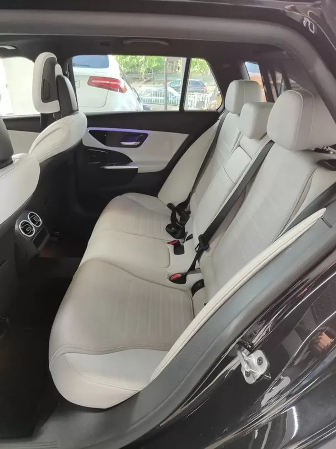 Mercedes-Benz C 300 2022 - 37250 EUR, 64900 km - AUTO.MOTO.pt - 64900km - foto 14 de 37
