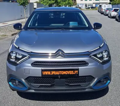 Citroën e-C4 2022 - 18990 EUR, 35200 km - AUTO.MOTO.pt - 35200km - foto 2 de 19