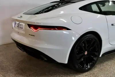 Jaguar F-Type 2019 - 48900 EUR, 47575 km - AUTO.MOTO.pt - 47575km - foto 25 de 29