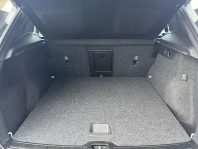 Volvo XC 40 2021 - 24500 EUR, 121000 km - AUTO.MOTO.pt - 121000km - foto 41 de 42