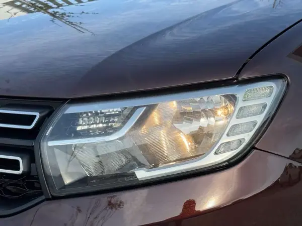 Dacia Sandero 2017 - 9950 EUR, 85154 km - AUTO.MOTO.pt - 85154km - foto 4 de 26