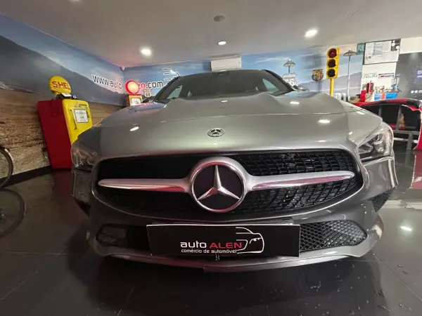 Mercedes-Benz CLA 180 2020 — foto 2 de 28