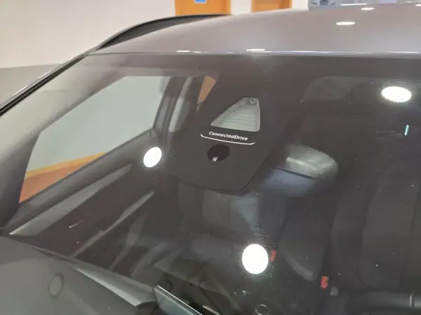BMW 225xe Active Tourer 2021 - 22580 EUR, 40912 km - AUTO.MOTO.pt - 40912km - foto 12 de 46