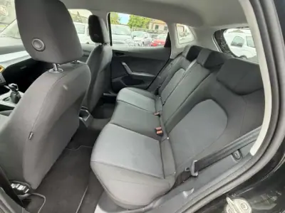 SEAT Ibiza 2022 - 12900 EUR, 85600 km - AUTO.MOTO.pt - 85600km - foto 2 de 12