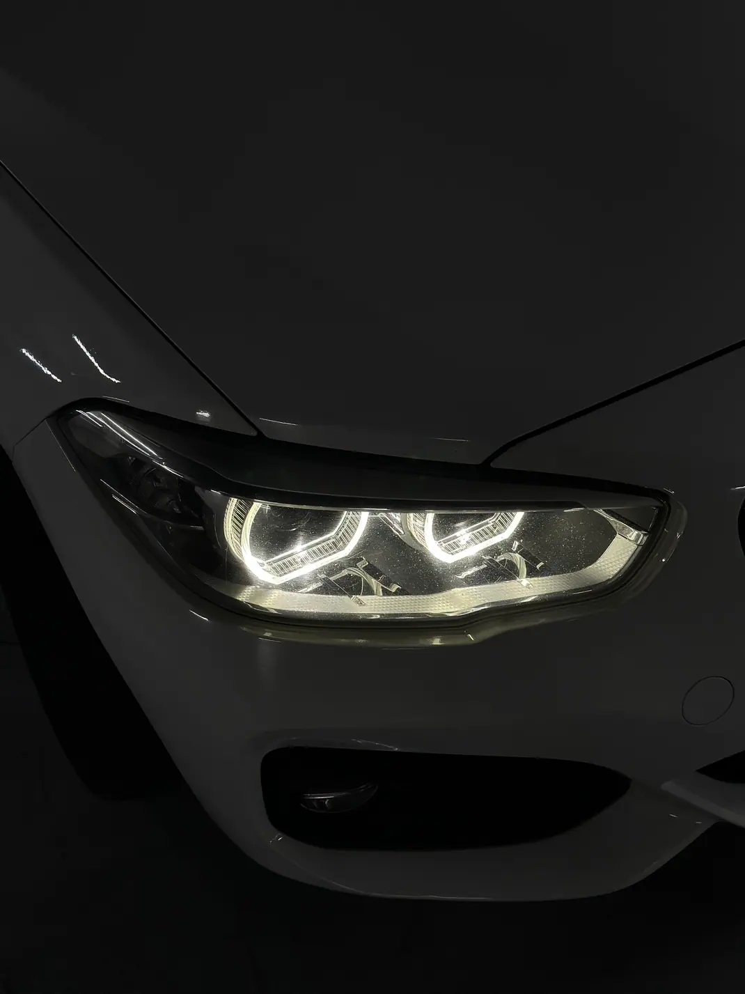 BMW 118 2017 - 18990 EUR, 206000 km - AUTO.MOTO.pt - 206000km - foto 16 de 16