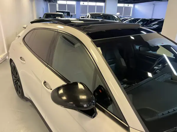 Porsche Panamera Sport Turismo 2020 - 74990 EUR, 120000 km - AUTO.MOTO.pt - 120000km - foto 51 de 56