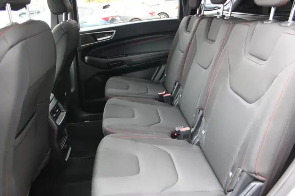 Ford S-Max 2019 - 29900 EUR, 230239 km - AUTO.MOTO.pt - 230239km - foto 5 de 26