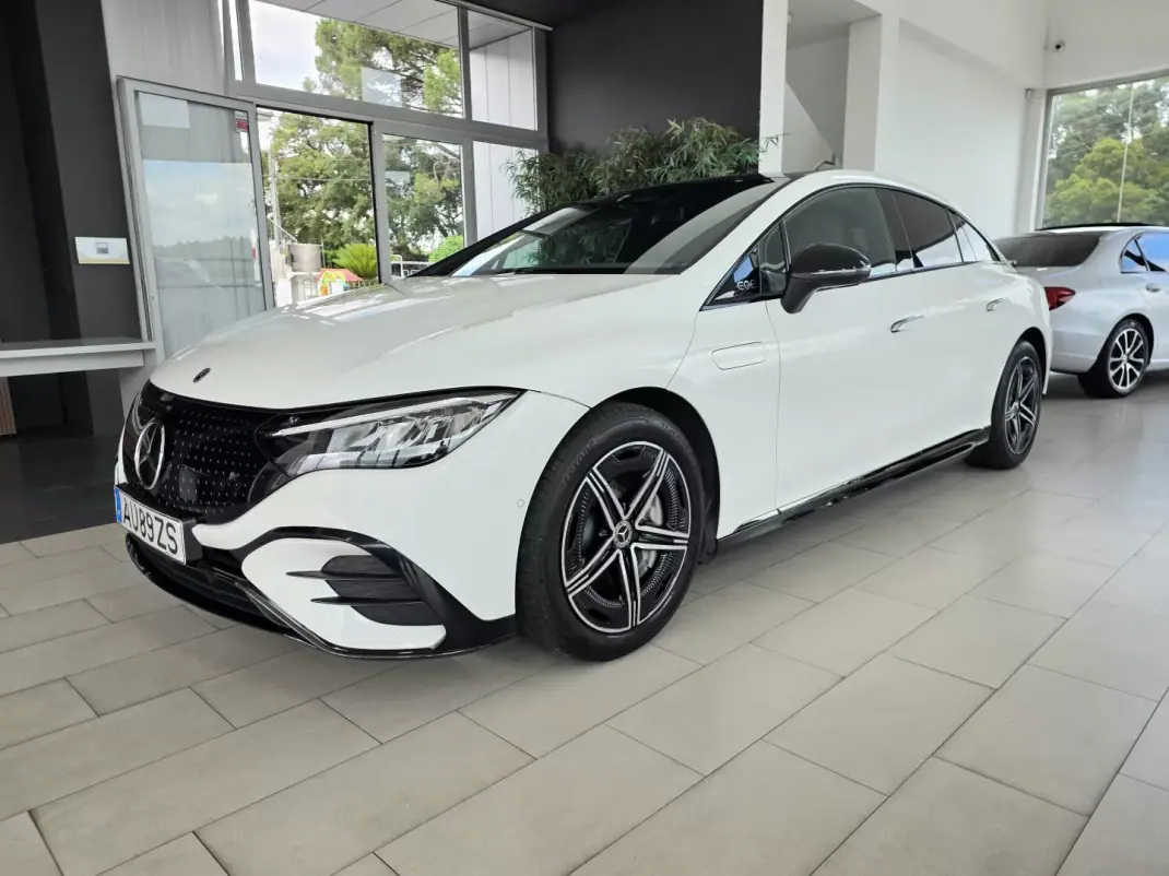 Mercedes-Benz EQE 2022 - 43990 EUR, 74700 km - 74700km - foto 32 de 36
