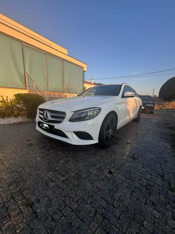 Mercedes-Benz C 300 2020 - 59252km