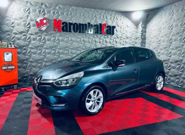 Renault Clio 2017 - 13990 EUR, 104061 km - AUTO.MOTO.pt - 104061km - foto 8 de 28