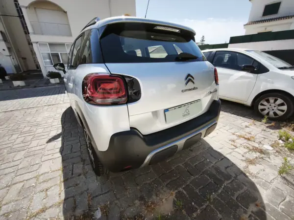 Citroën C3 Aircross 2019 - 12900 EUR, 169099 km - AUTO.MOTO.pt - 169099km - foto 4 de 14