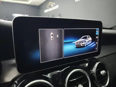 Mercedes-Benz C 220 2018 - 30950 EUR, 102676 km - AUTO.MOTO.pt - 102676km - foto 33 de 47