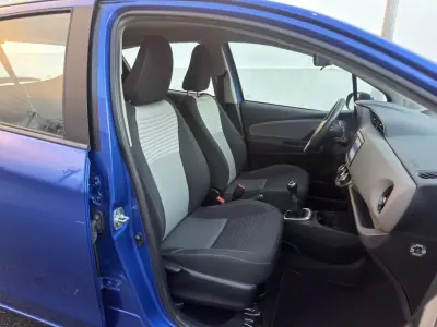 Toyota Yaris 2019 - 14400 EUR, 46977 km - AUTO.MOTO.pt - 46977km - foto 10 de 20