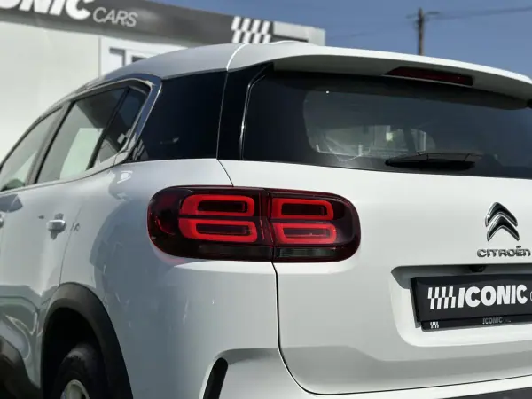Citroën C5 Aircross 2019 - 10990 EUR, 222000 km - AUTO.MOTO.pt - 222000km - foto 8 de 37