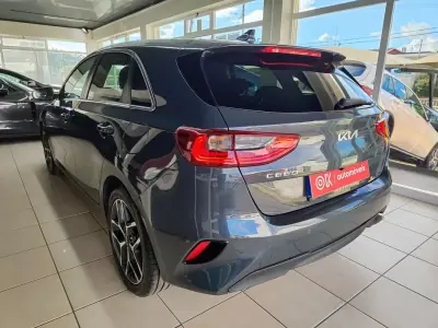 Kia Ceed 2021 - 17350 EUR, 60000 km - AUTO.MOTO.pt - 60000km - foto 7 de 33