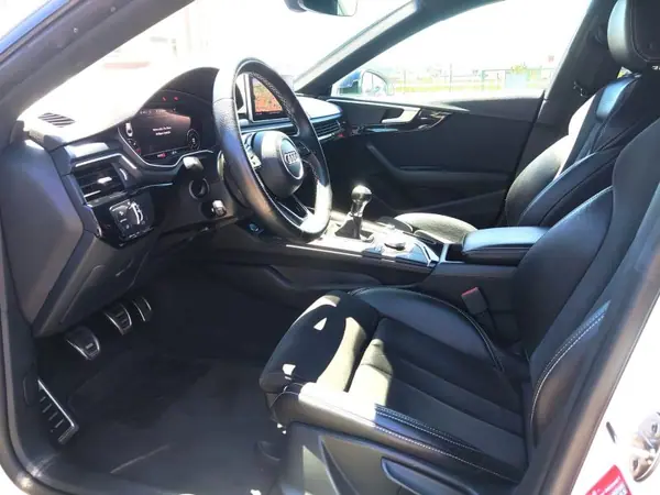 Audi A5 Sportback 2017 - 26950 EUR, 103000 km - AUTO.MOTO.pt - 103000km - foto 5 de 24