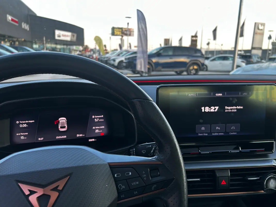 Cupra Leon 2023 - 28 EUR, 55 km - AUTO.MOTO.pt - 55km - foto 6 de 7