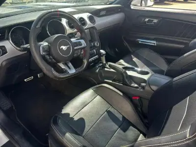 Ford Mustang 2016 - 42490 EUR, 94773 km - AUTO.MOTO.pt - 94773km - foto 12 de 20