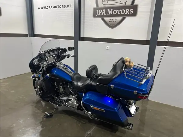 Harley-Davidson FLHTC 2014 - 20900 EUR, 39000 km - AUTO.MOTO.pt - 39000km - foto 14 de 27