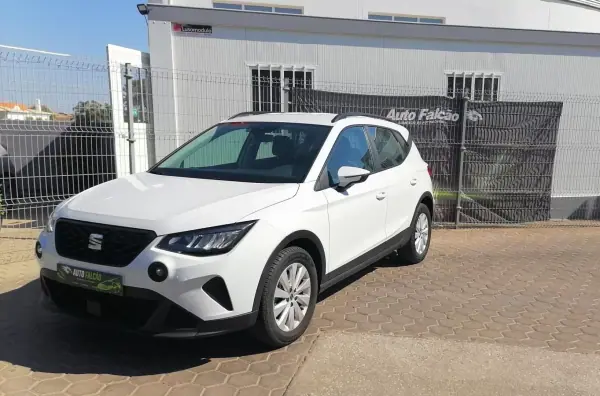 SEAT Arona 2023 - 16750 EUR, 77000 km - 77000km - foto 2 de 14