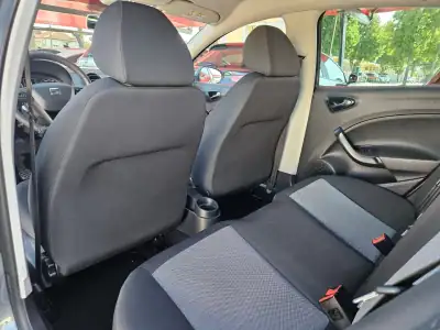 SEAT Ibiza 2016 - 9900 EUR, 122800 km - AUTO.MOTO.pt - 122800km - foto 18 de 40