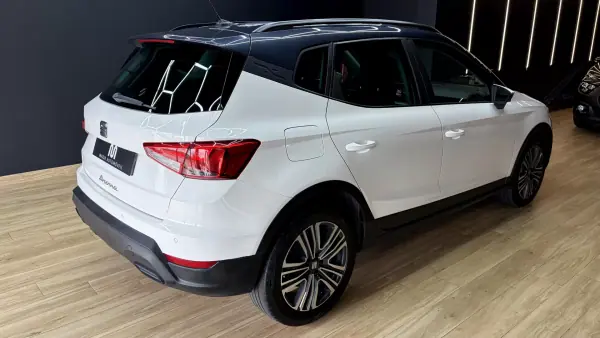 SEAT Arona 2022 - 13470 EUR, 87000 km - AUTO.MOTO.pt - 87000km - foto 10 de 41