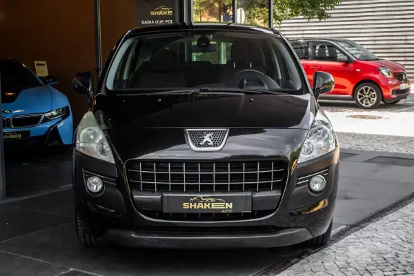 Peugeot 3008 2011 - 8450 EUR, 254660 km - AUTO.MOTO.pt - 254660km - foto 7 de 32