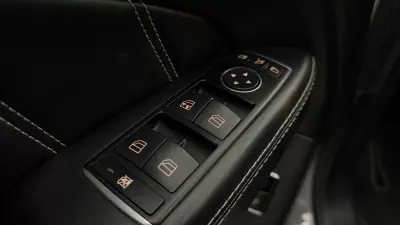 Mercedes-Benz GLE 63 AMG 2015 - 99990 EUR, 149475 km - AUTO.MOTO.pt - 149475km - foto 38 de 42