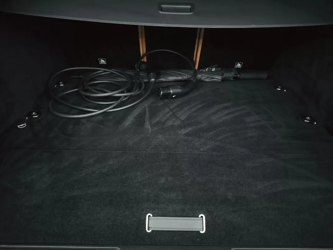 Land Rover Range Rover Sport 2020 - 49950 EUR, 181969 km - AUTO.MOTO.pt - 181969km - foto 19 de 59