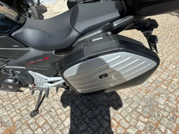 Honda NC750X 2020 - 6850 EUR, 32251 km - AUTO.MOTO.pt - 32251km - foto 9 de 17
