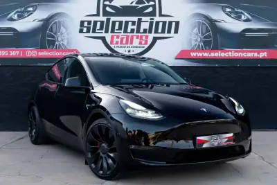 Tesla Model Y 2022 - 38900 EUR, 54000 km - AUTO.MOTO.pt - 54000km - foto 6 de 23
